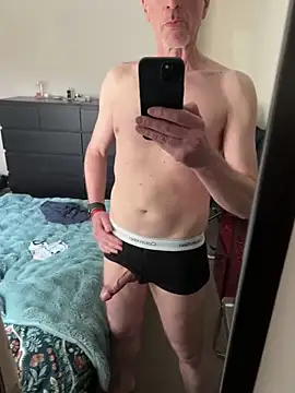 Snapshot of les-machines@xh chatting on March 2026 03:16:02 PM les-machinesxh online show from March 2026 03:16:02 PM