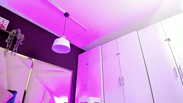 April bowie online show from February 2026 12:22:02 PM