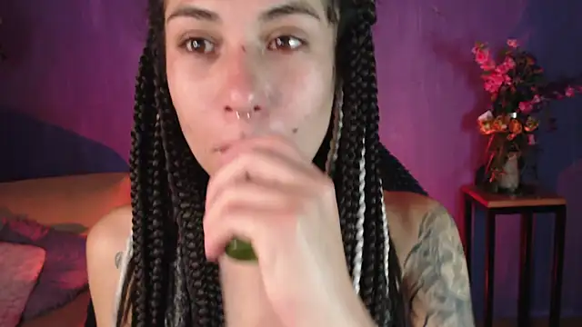 Snapshot of Hellen_dumont chatting on February 2025 06:17:02 AM Hellen dumont online show from February 2025 06:17:02 AM