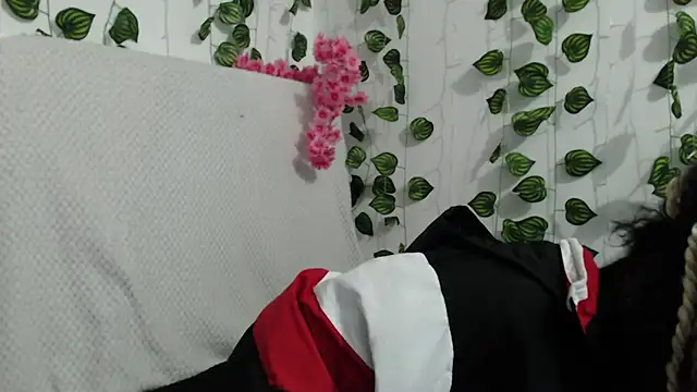 Snapshot of Hellen_dumont chatting on October 2025 02:11:02 AM Hellen dumont online show from October 2025 02:11:02 AM