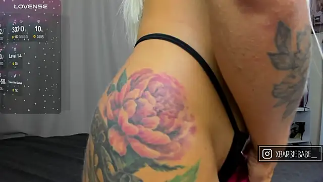 XBarbieBabeX online show from October 2025 06:35:02 AM