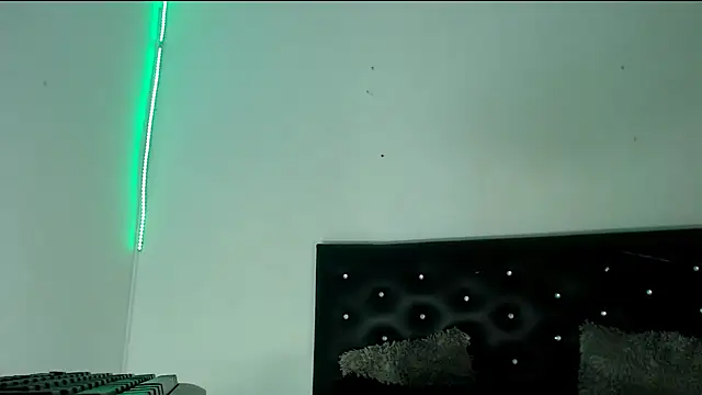 Orianadollx online show from January 2025 01:32:01 PM