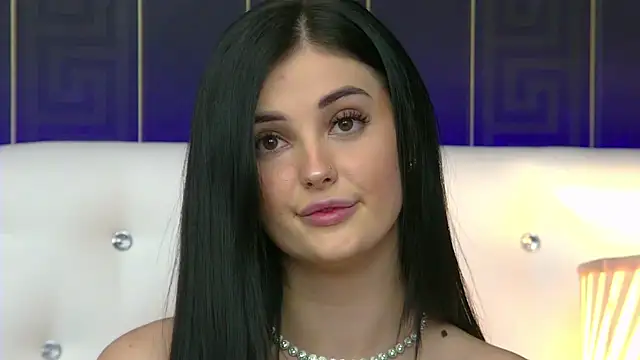 SophiaVilner online show from January 2025 07:18:02 PM
