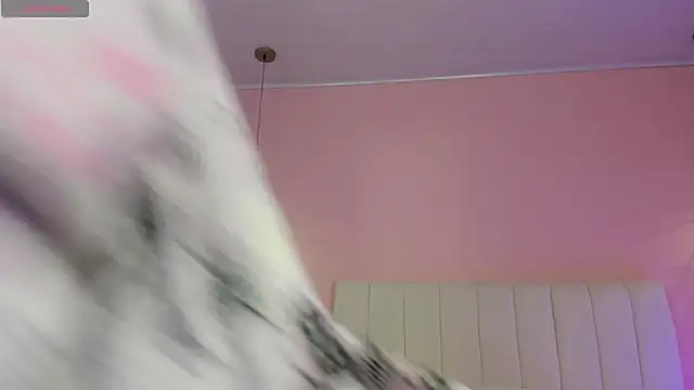 Snapshot of ScarletGV chatting on September 2025 01:31:02 AM ScarletGV online show from September 2025 01:31:02 AM