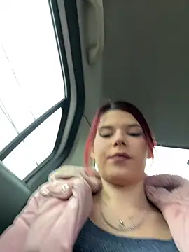 RiriRoseey online show from April 2026 07:39:01 AM