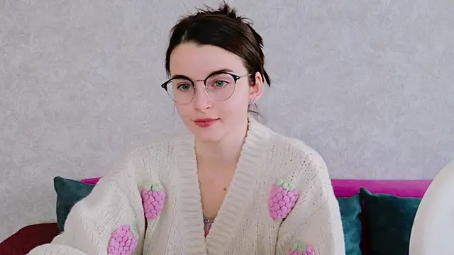 Miss Arwen online show from December 2025 04:50:01 AM