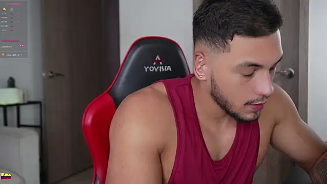 Snapshot of daniel_mejia1 chatting on February 2026 07:45:02 PM daniel mejia1 online show from February 2026 07:45:02 PM