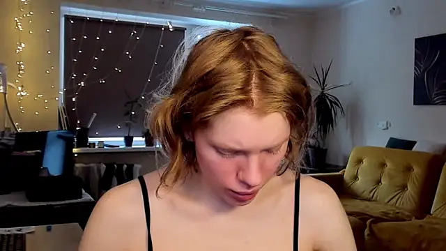 StellaDavis online show from February 2025 12:23:02 PM