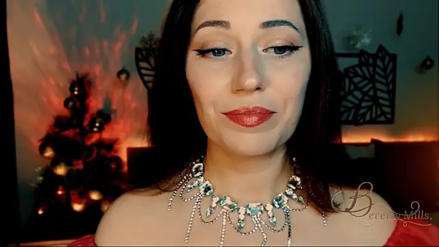 MissBeverlyMills online show from December 2024 06:27:01 PM