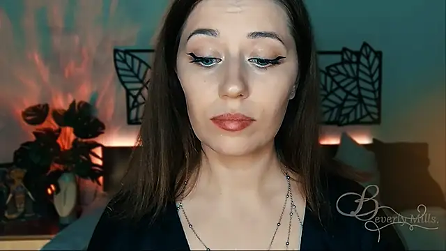 MissBeverlyMills online show from January 2025 10:34:01 PM