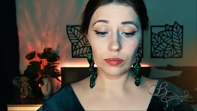 MissBeverlyMills online show from January 2025 06:14:02 PM