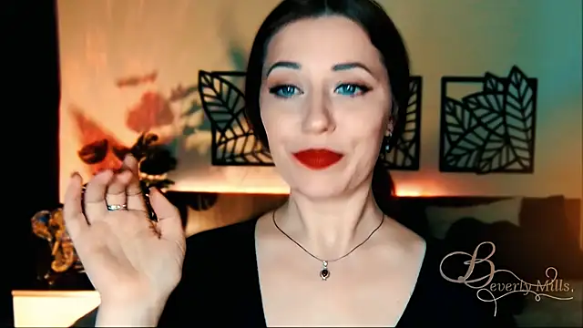 MissBeverlyMills online show from March 2025 03:04:02 PM