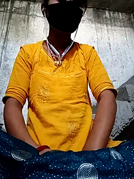 Snapshot of Anushka_Ji chatting on February 2025 03:31:02 AM Anushka Ji online show from February 2025 03:31:02 AM