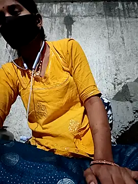 Snapshot of Anushka_Ji chatting on March 2025 04:43:02 PM Anushka Ji online show from March 2025 04:43:02 PM