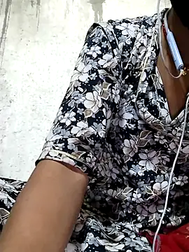 Snapshot of Anushka_Ji chatting on February 2026 06:56:01 AM Anushka Ji online show from February 2026 06:56:01 AM