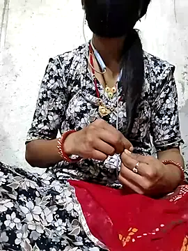Snapshot of Anushka_Ji chatting on February 2026 07:42:02 AM Anushka Ji online show from February 2026 07:42:02 AM