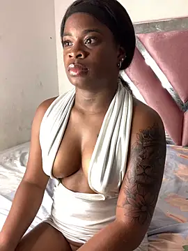 Snapshot of Tamara_Lubezkii chatting on January 2025 12:23:01 AM Tamara Lubezkii online show from January 2025 12:23:01 AM