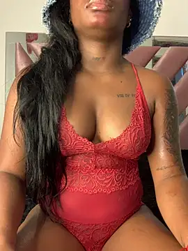 Snapshot of Tamara_Lubezkii chatting on January 2025 02:47:01 AM Tamara Lubezkii online show from January 2025 02:47:01 AM