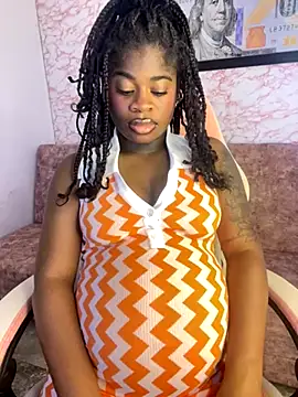 Snapshot of Tamara_Lubezkii chatting on September 2025 07:08:01 PM Tamara Lubezkii online show from September 2025 07:08:01 PM