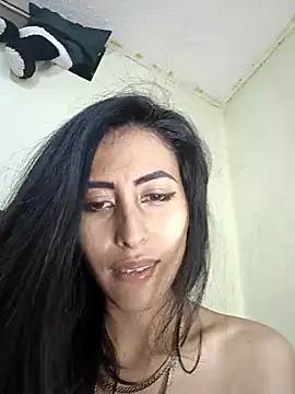 Anahi cake online show from February 2025 04:57:01 PM