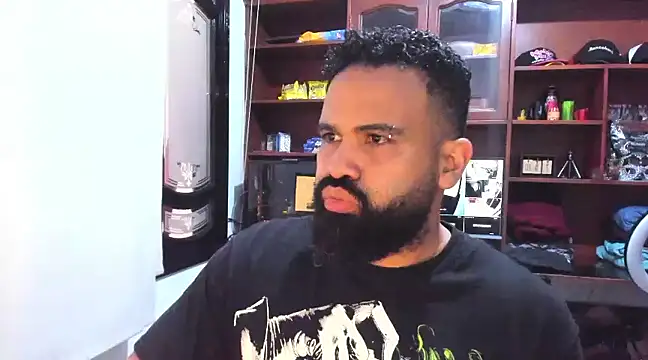 Drako Argentii online show from February 2025 08:31:01 PM