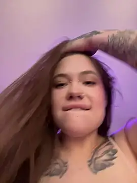 Vikki toriya online show from April 2026 12:31:01 PM