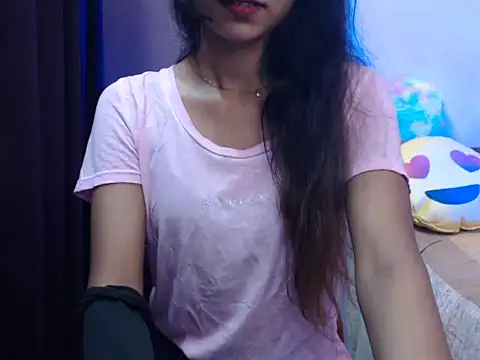 Snapshot of Angel_kiyara chatting on October 2025 06:17:02 PM Angel kiyara online show from October 2025 06:17:02 PM