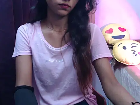 Snapshot of Angel_kiyara chatting on October 2025 08:06:02 PM Angel kiyara online show from October 2025 08:06:02 PM