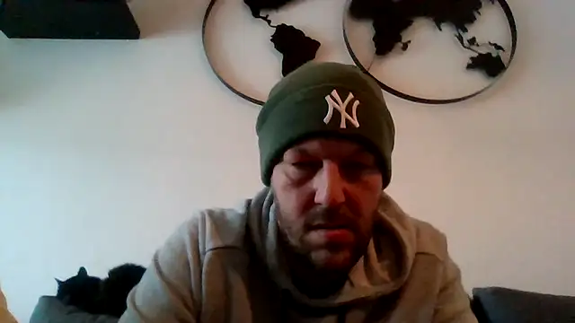 BennyLommy online show from November 2025 09:55:02 AM