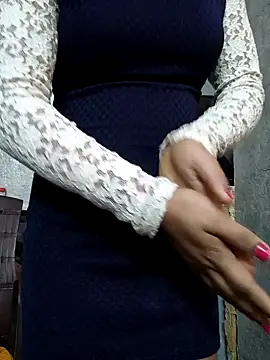 Snapshot of Sarita_7 chatting on January 2025 04:06:02 AM Sarita 7 online show from January 2025 04:06:02 AM