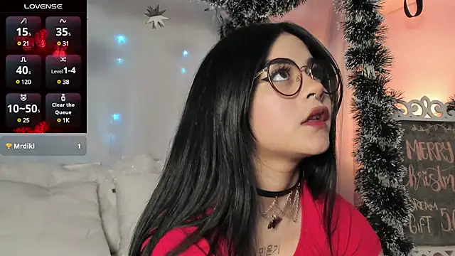 atena hill online show from December 2024 08:00:02 PM