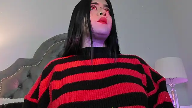 atena hill online show from November 2025 07:16:02 PM