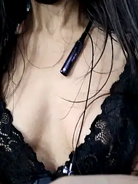 Snapshot of Kiritika_1 chatting on February 2025 07:33:01 AM Kiritika 1 online show from February 2025 07:33:01 AM