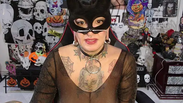 Rollyderolandia666 online show from October 2025 08:55:02 PM