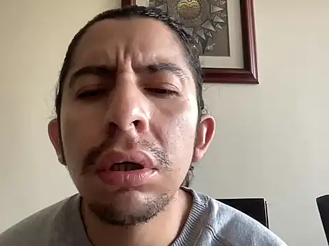 littlelatinhunter online show from November 2025 12:20:01 PM