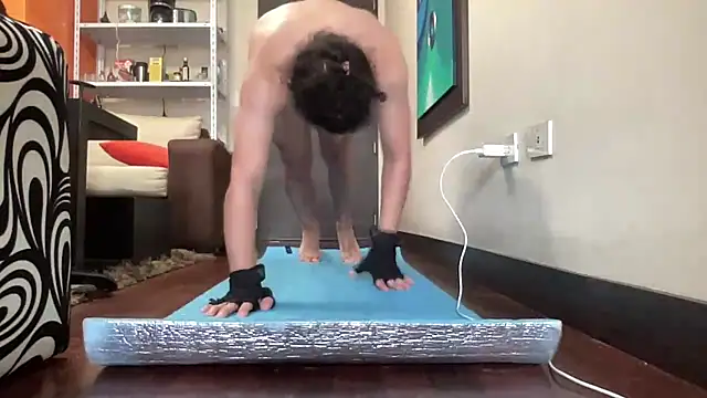 littlelatinhunter online show from February 2026 12:32:02 PM