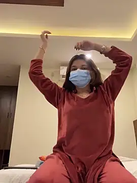 Snapshot of Jen_jennyy1 chatting on December 2024 06:04:02 PM Jen jennyy1 online show from December 2024 06:04:02 PM