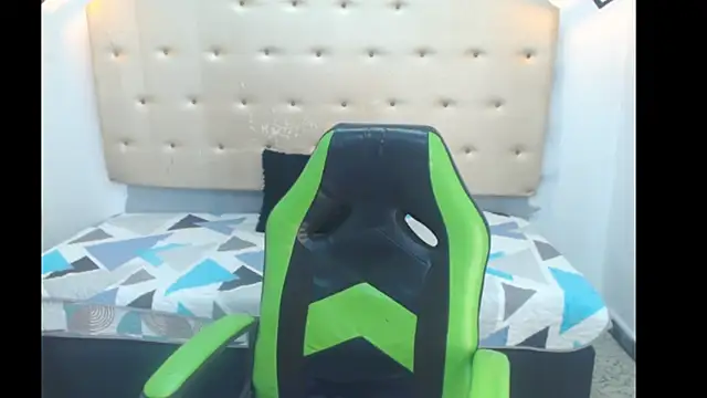 Kathiasaints online show from March 2026 10:03:02 PM