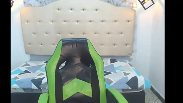 Kathiasaints online show from March 2026 10:21:02 PM