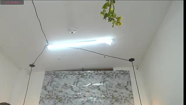 Kathiasaints online show from May 2026 08:49:02 PM