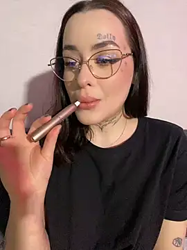 Snapshot of fuckdoll_18 chatting on December 2024 03:21:01 PM fuckdoll 18 online show from December 2024 03:21:01 PM