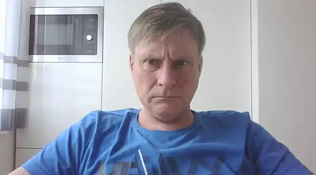 Snapshot of johnnym1 chatting on January 2025 09:16:02 AM johnnym1 online show from January 2025 09:16:02 AM