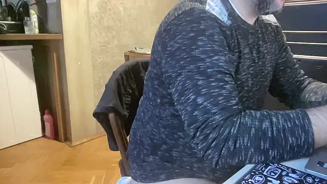 RedDante89 online show from November 2025 09:53:01 AM