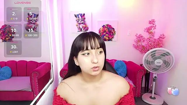 Snapshot of Miss_dolly_ chatting on September 2025 12:38:02 PM Miss dolly online show from September 2025 12:38:02 PM