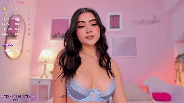 Snapshot of little-natt chatting on February 2025 12:44:02 PM little-natt online show from February 2025 12:44:02 PM