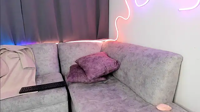 Snapshot of Victoria_se chatting on March 2025 06:37:02 AM Victoria se online show from March 2025 06:37:02 AM