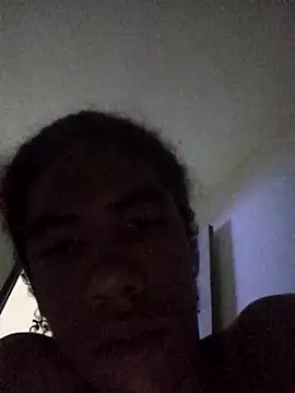 azuado20xv online show from February 2026 03:47:01 AM