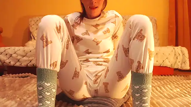 LovelyAndraGirl online show from October 2025 05:45:02 PM