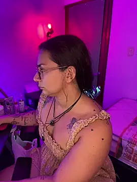 Snapshot of Amarantha_666 chatting on July 2026 08:52:02 PM Amarantha 666 online show from July 2026 08:52:02 PM