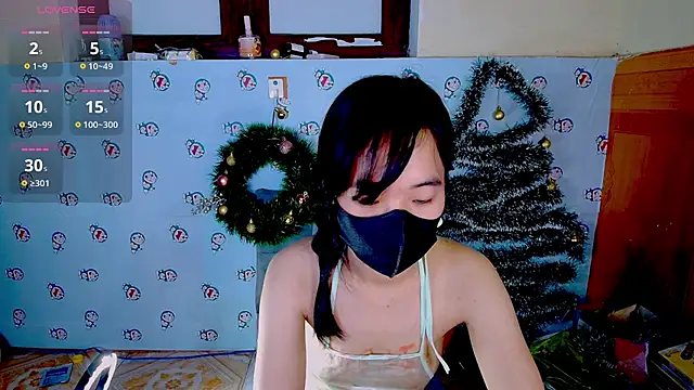   Saphia   online show from December 2024 06:17:01 PM